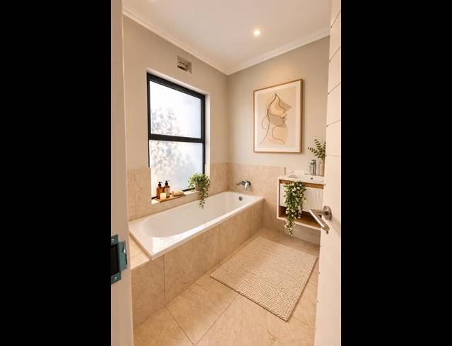 4 BEDROOM CLUSTER FOR SALE IN BRYANSTON